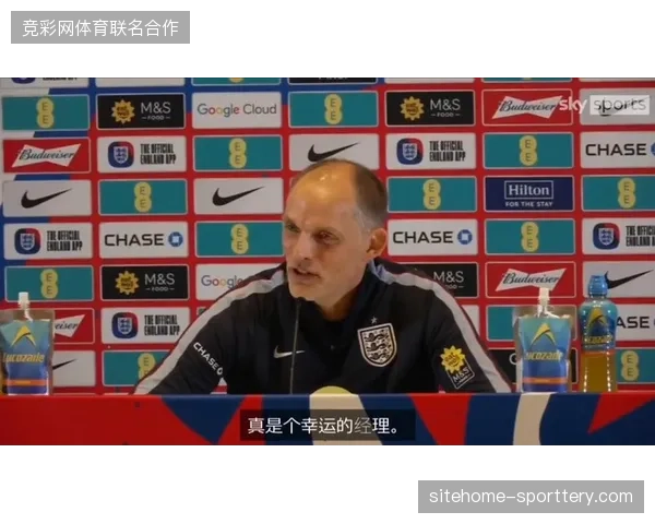 凯恩在图赫尔的战术体系中不仅是终结点,其回撤接应与为边锋拉开空间的能力对球队至关重要 凯恩在图赫尔的战术体系中不仅是终结点,其回撤接应与为边锋拉开空间的能力对球队至关重要